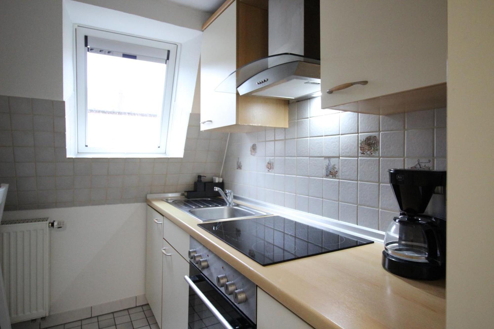 Homie Stay Schiestlstrasse - Moderne Dachgeschosswohnung Mit 2 Schlafzimmern Wurzburg Luaran gambar